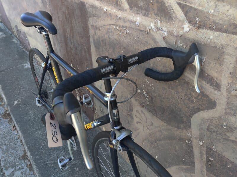Trek 2100 Composite - Image 2