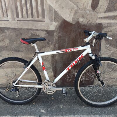 Trek 930